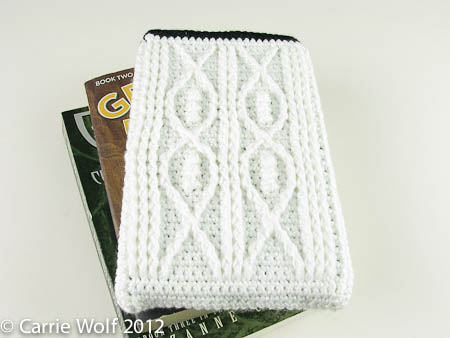 Carrie Wolf - Crochet Kindle Fire Cover Pattern