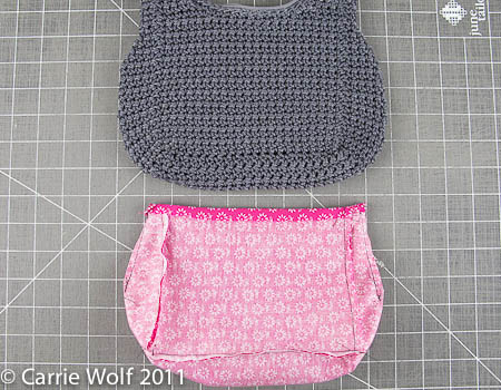 How to insert a zipper and line a crochet purse tutorial