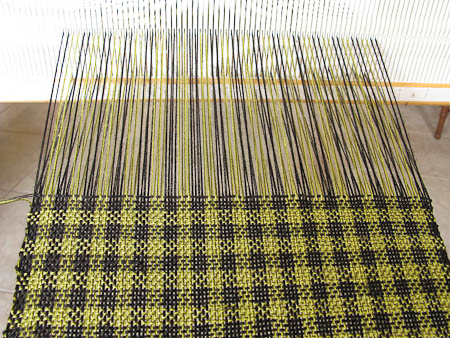 Carrie Wolf - Rigid Heddle Weaving Pattern - Houndstooth Check