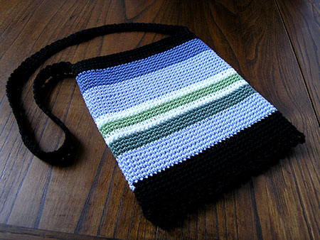 periwinkle crochet purse | carriewolf.net