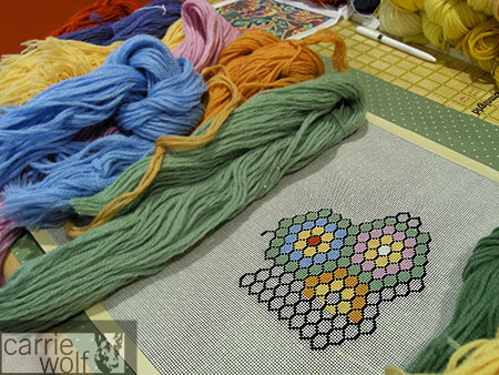 Carrie Wolf Needlepoint, Honeycomb 1 Design